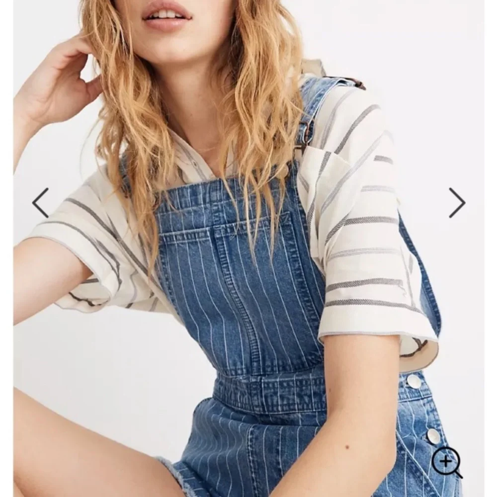 Madewell Pinyon Short Overalls in Pinstripes - Picture 4 of 6